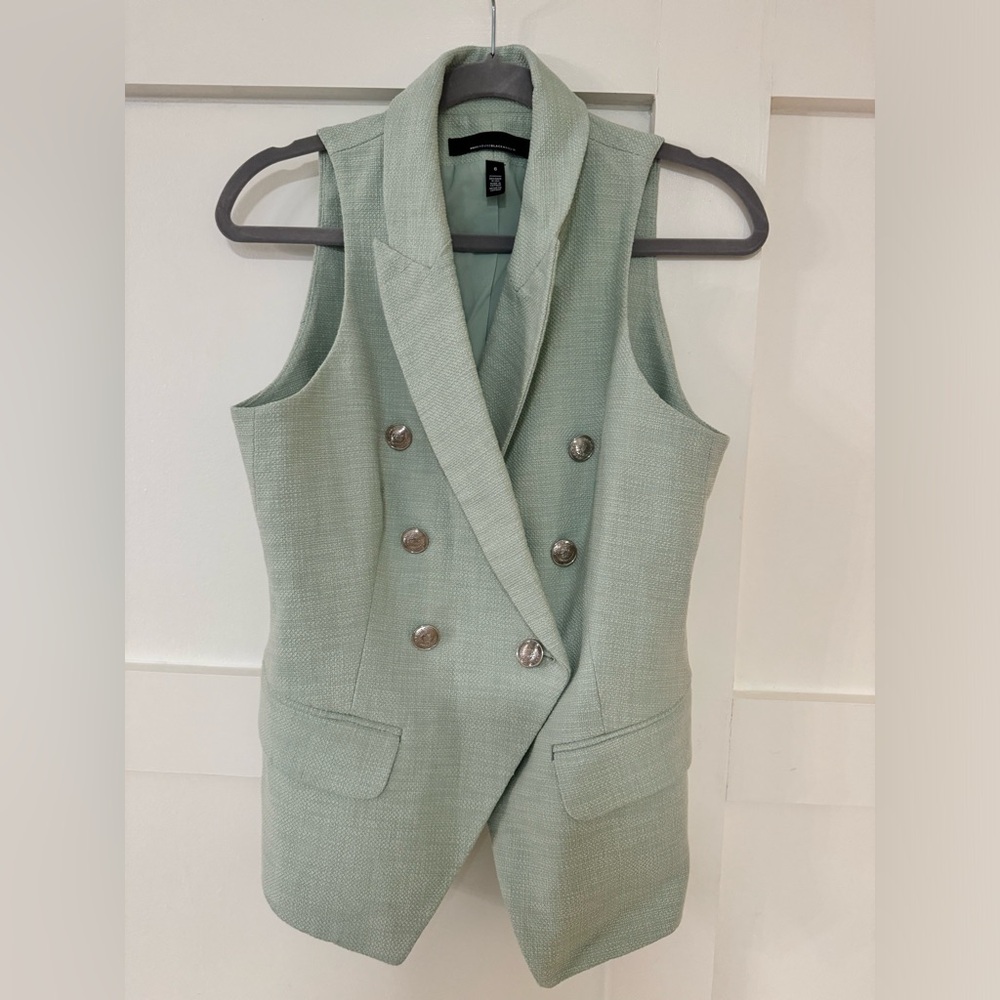 White house black market vest